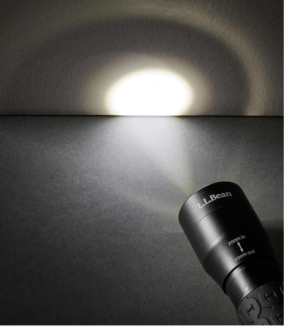 L.L.Bean | Trailblazer Zoom Flashlight