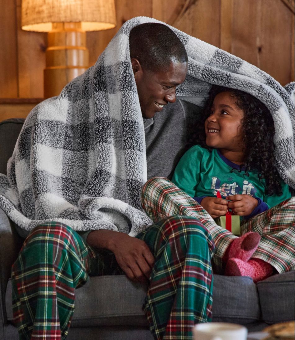 L.L.Bean | Cozy Plush Throw, Plaid