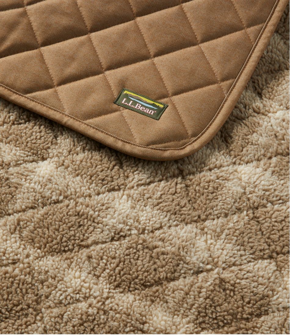 L.L.Bean | Rugged Quilted Dog Blanket
