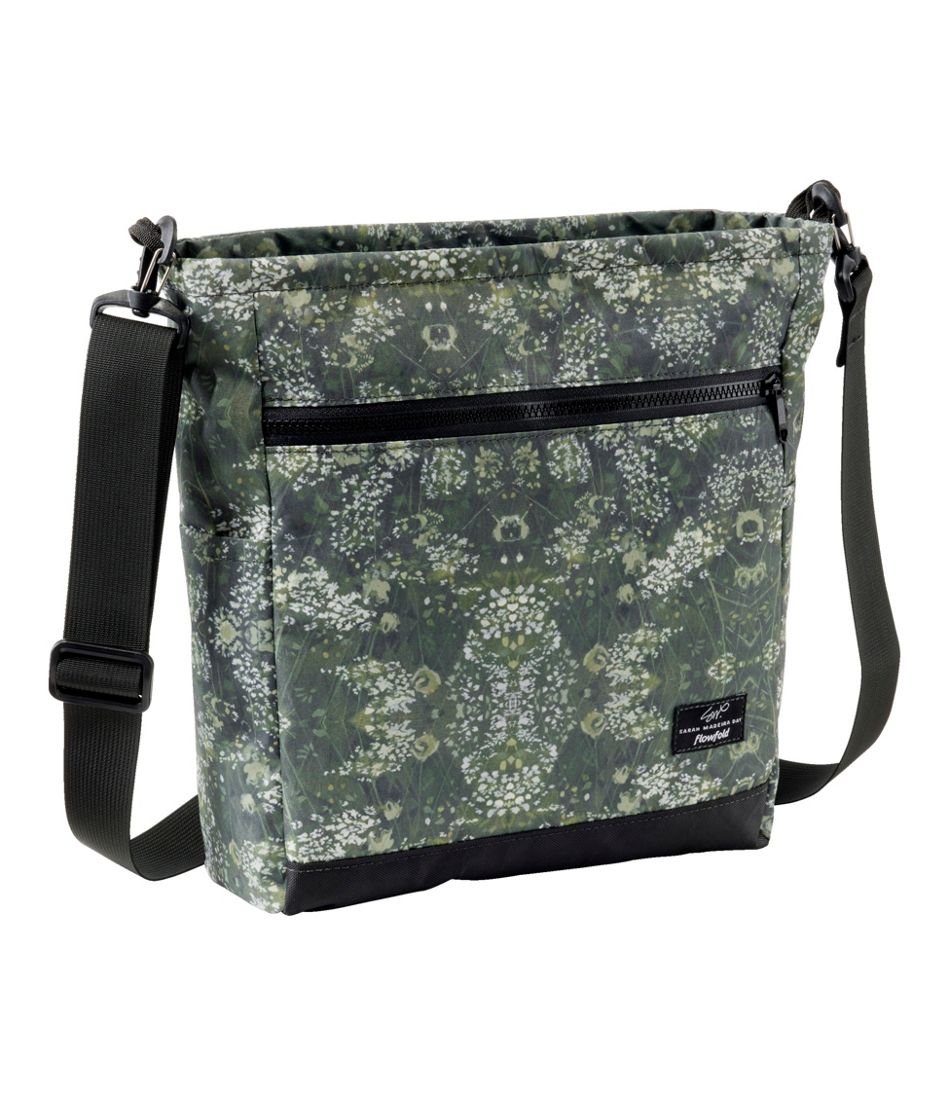 L.L.Bean | Flowfold Odyssey Crossbody, Medium, Print