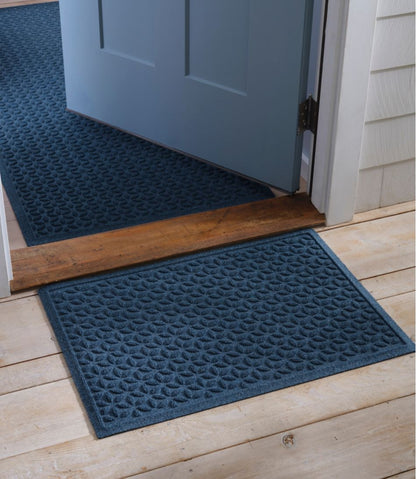 L.L.Bean | Heavyweight Recycled Waterhog Doormat, Blooming Circles